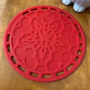 PICK ANY 3 ITEMS FOR $10 - Le CRUESET Red Silicone Trivet
